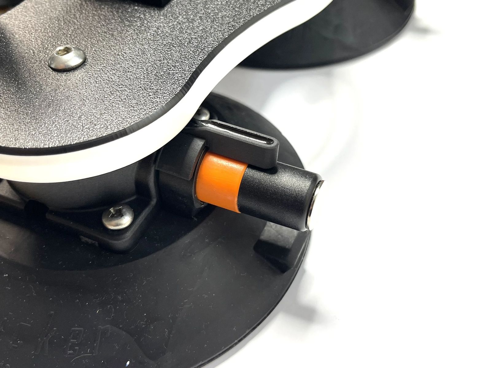 Kraken vacuum mount sensor attached to a SeaSucker front vacuum mount