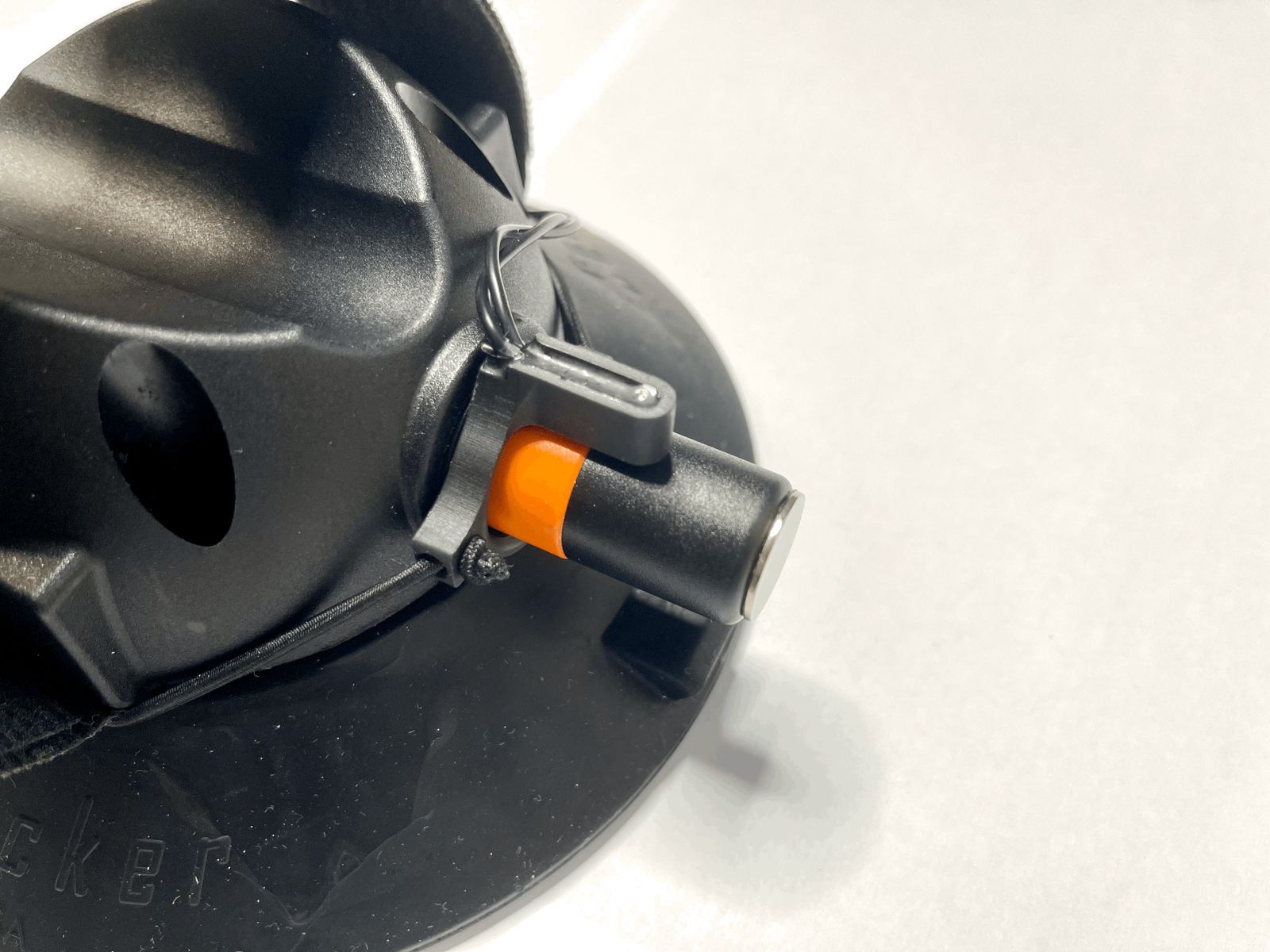 Kraken vacuum mount sensor attached to the SeaSucker rear vacuum mount